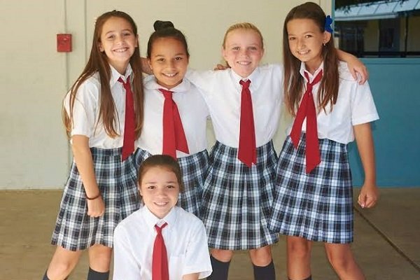 Key points you must be careful of while buying Uniforms for Girl